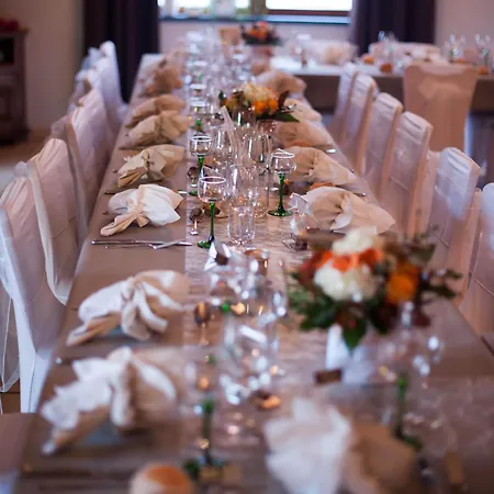 A L'etoile D'or ホテル