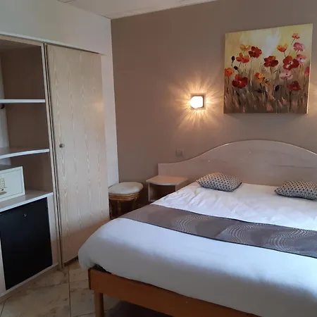 Hotel A L'étoile D'or